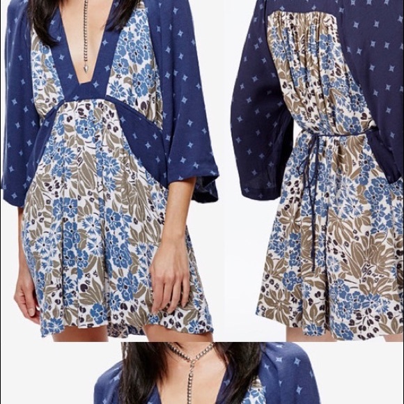 Free People Deep V neck dress with pockets - Picture 2 of 2